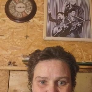 Meet your Posher, Macy